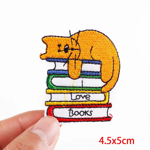 Cartoon Rainbow Applique Patches for Kids clothing Thermoadhesive Patches Iron On LGBT Letter Embroidered Patches On Clothes DIY