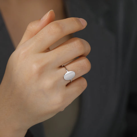 Skyrim New Geometric Oval Ring Stainless Steel Women Finger Rings Fashion Minimalist Jewelry 2025 Wedding Band Gift Wholesale